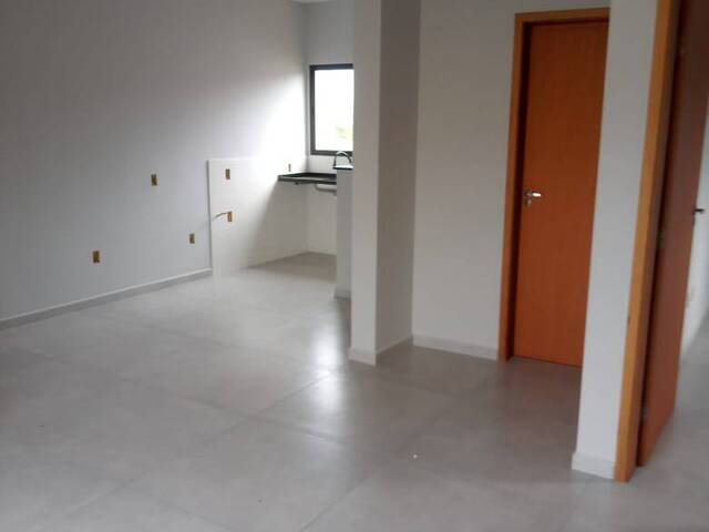 #1 - Apartamento para Venda em Bom Jesus dos Perdões - SP