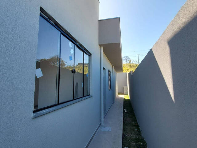#32 - Casa para Venda em Bom Jesus dos Perdões - SP