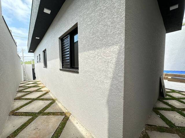 Casa para Venda em Bom Jesus dos Perdões - 5